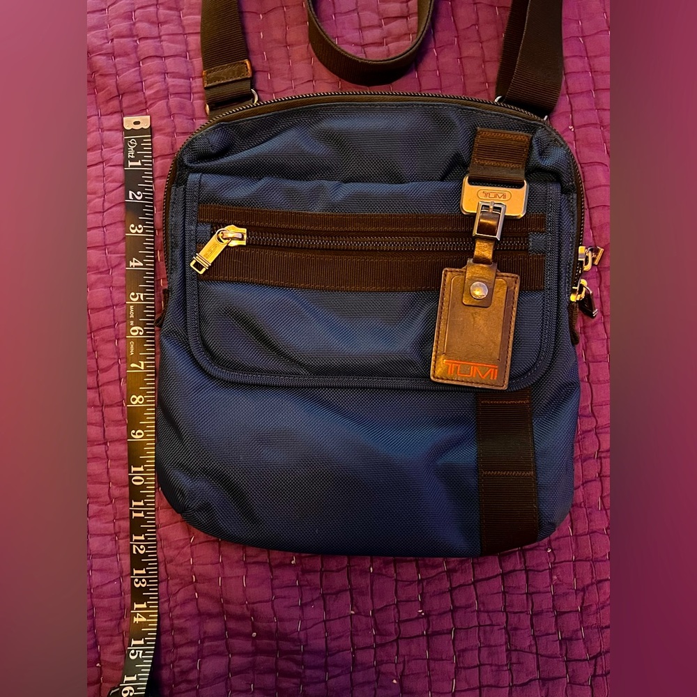 Tumi Alpha Bravo Blue crossbody unisex